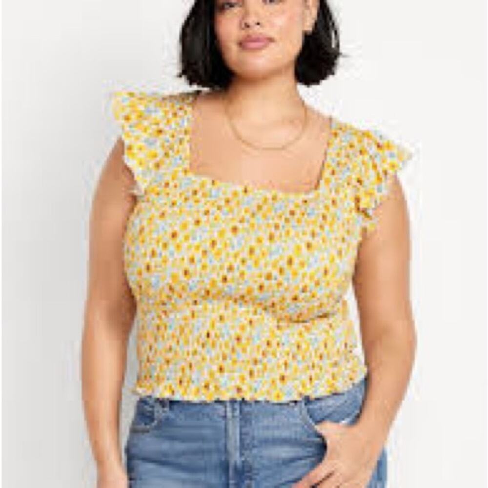 Old Navy floral Flutter-Sleeve Smocked Top